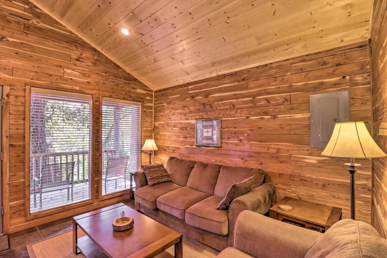 Heber Springs Cabin With Deck And River Views! Dış mekan fotoğraf